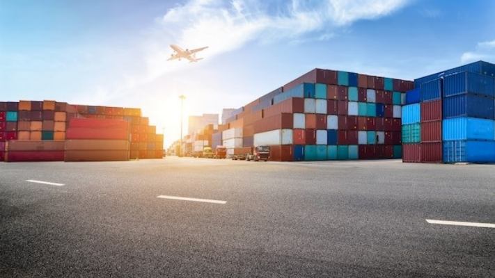 Global Logistics & Delivery
