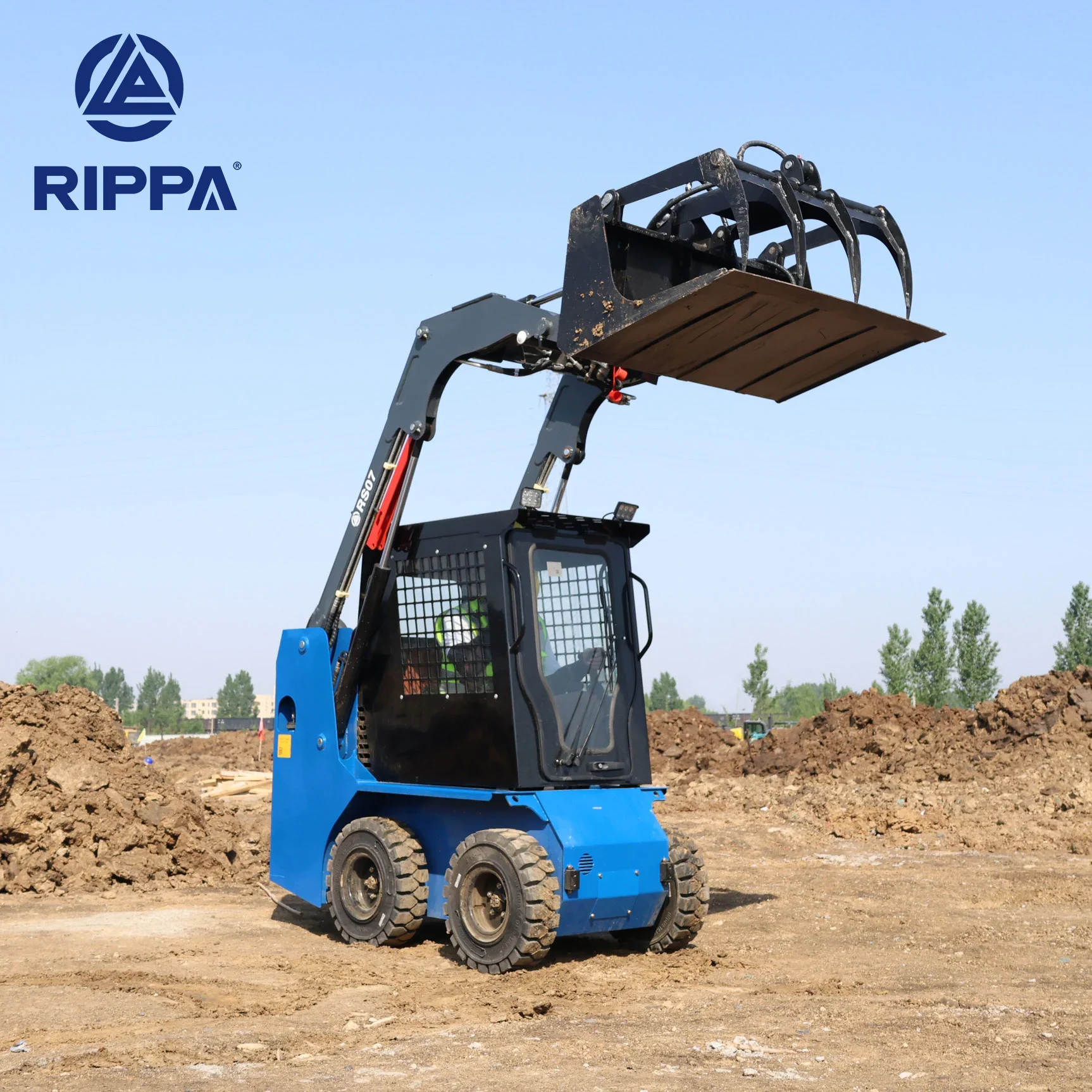 The Truth About “Cheap” Chinese Loaders: What the RS07 Taught Me About Real Value